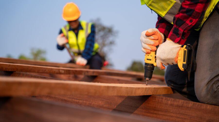 Expert Emergency Roof Repairs services in Greenleaf, WI